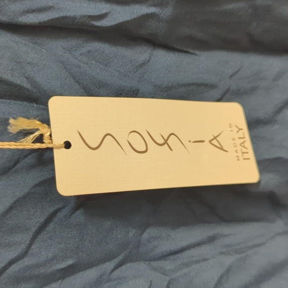 Blue silk tunic - Picture 5 of 6